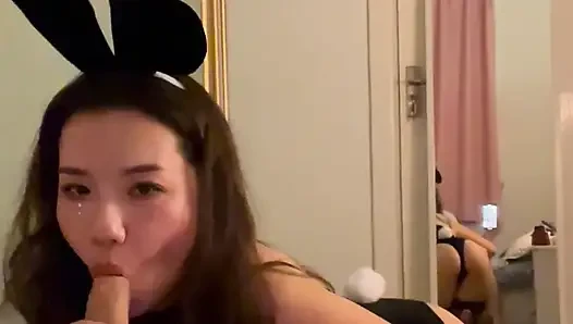 Kelinci playboy Asia lulu wild dientot sama cowok kulit putih kontol besar