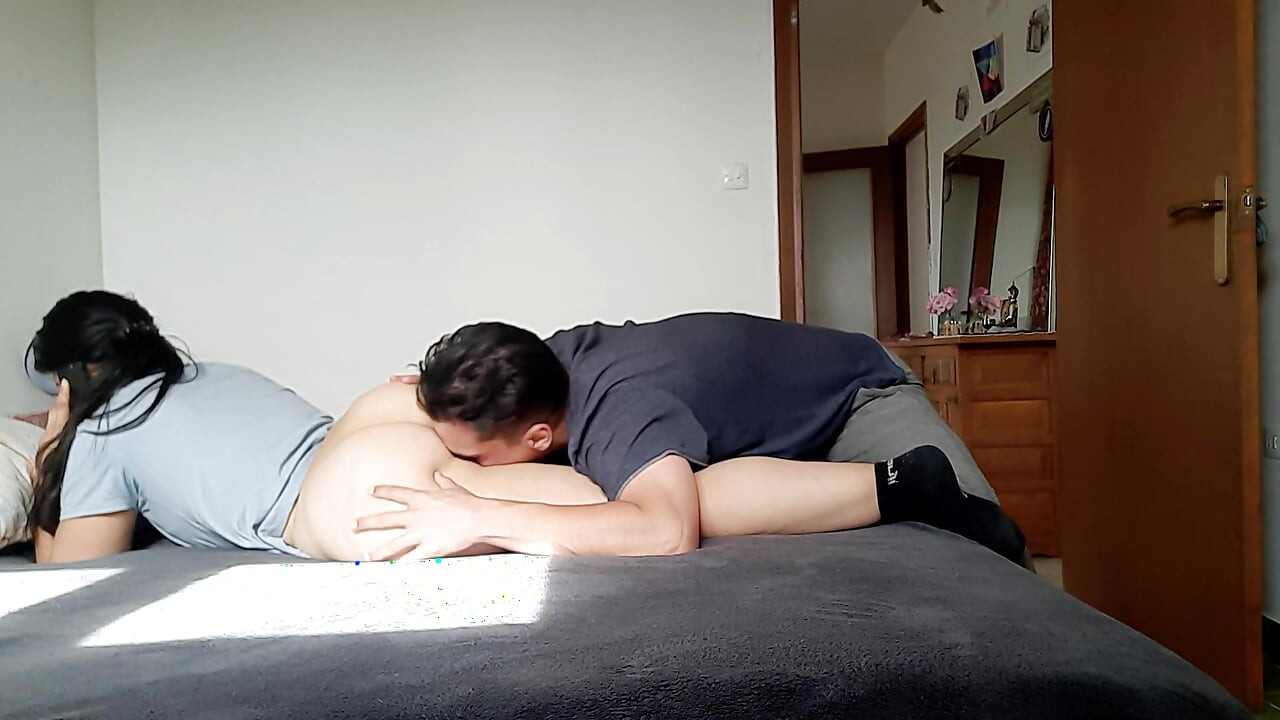 (REAL) FUCKING WHILE ON THE PHONE BIG ASS BABE