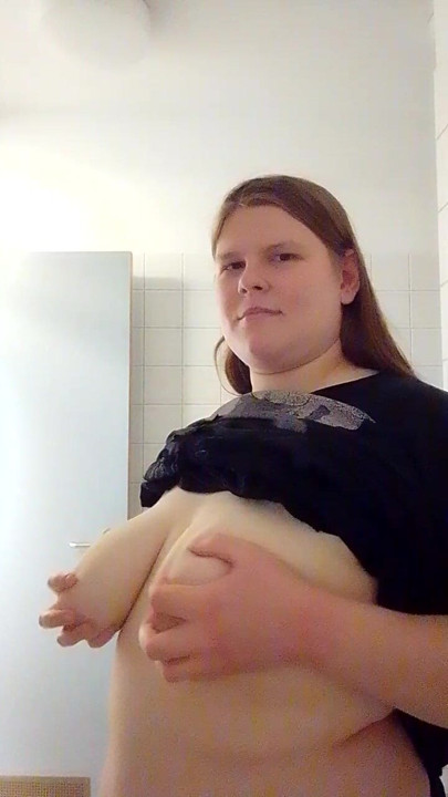 Huge Tits