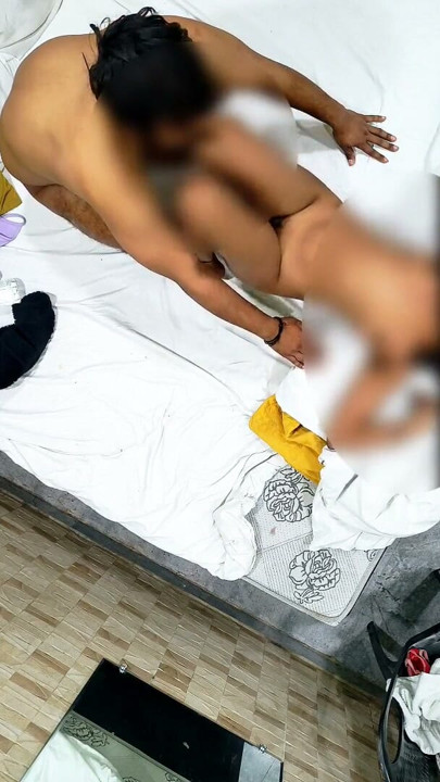 Video rekaman seks viral tante seksi india dientot sama kontol besar suaminya - audio bahasa india di xhamster | Klip 1