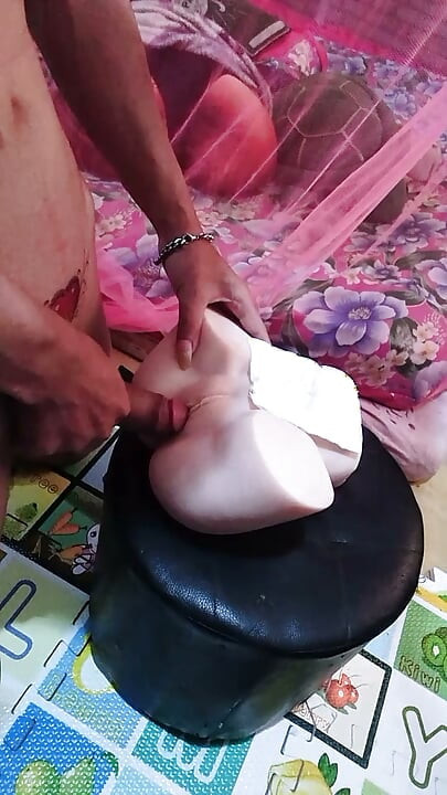 Let's masturbating together" I will help u to wet you pussy until you come
