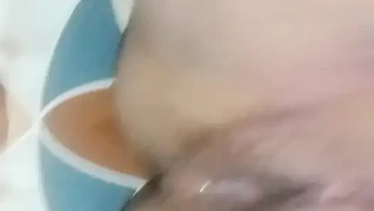 Ngentot memek istri tetangga sampai dicrot di dalam