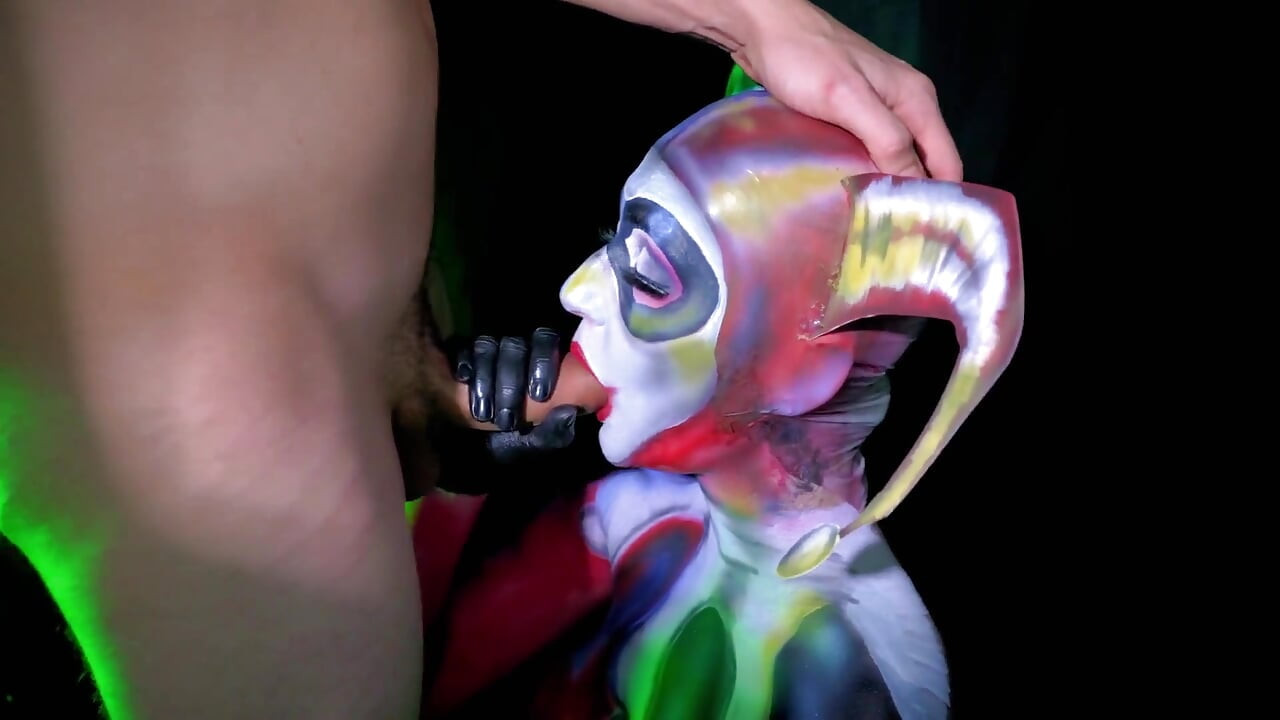 Harley Quinn îi oferă lui Puddin cea mai bună bj