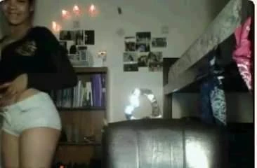 2 sexy webcam chicks making me hard and hot