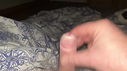 Porno izlerken elle muamele ve boşalma