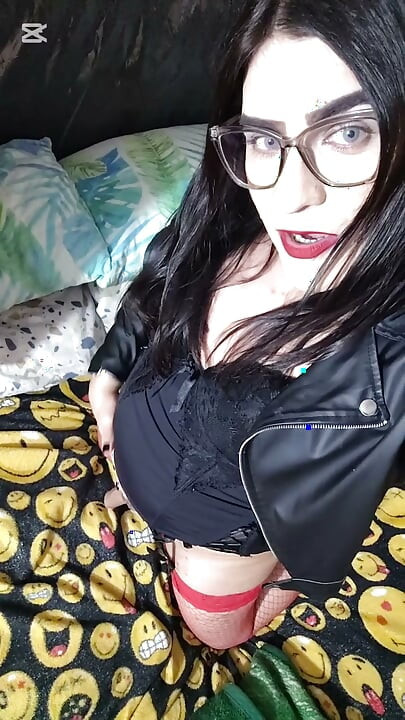Milfs shemale With a rich ass