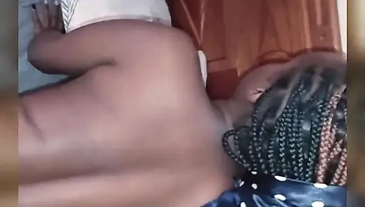 Selbstgedrehter sex mit einem atemberaubenden natürlichen hottie - Chohi delight