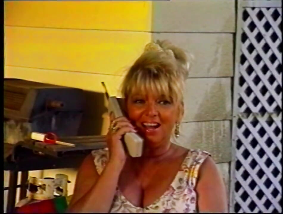 Закохана блондинка... Кухонний секс