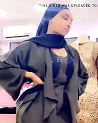 Sexy Fickarsch Hijabi 2