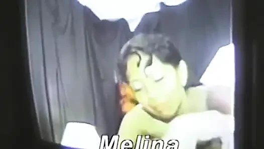Amatör çift aşağı iniyor ve edepsizce