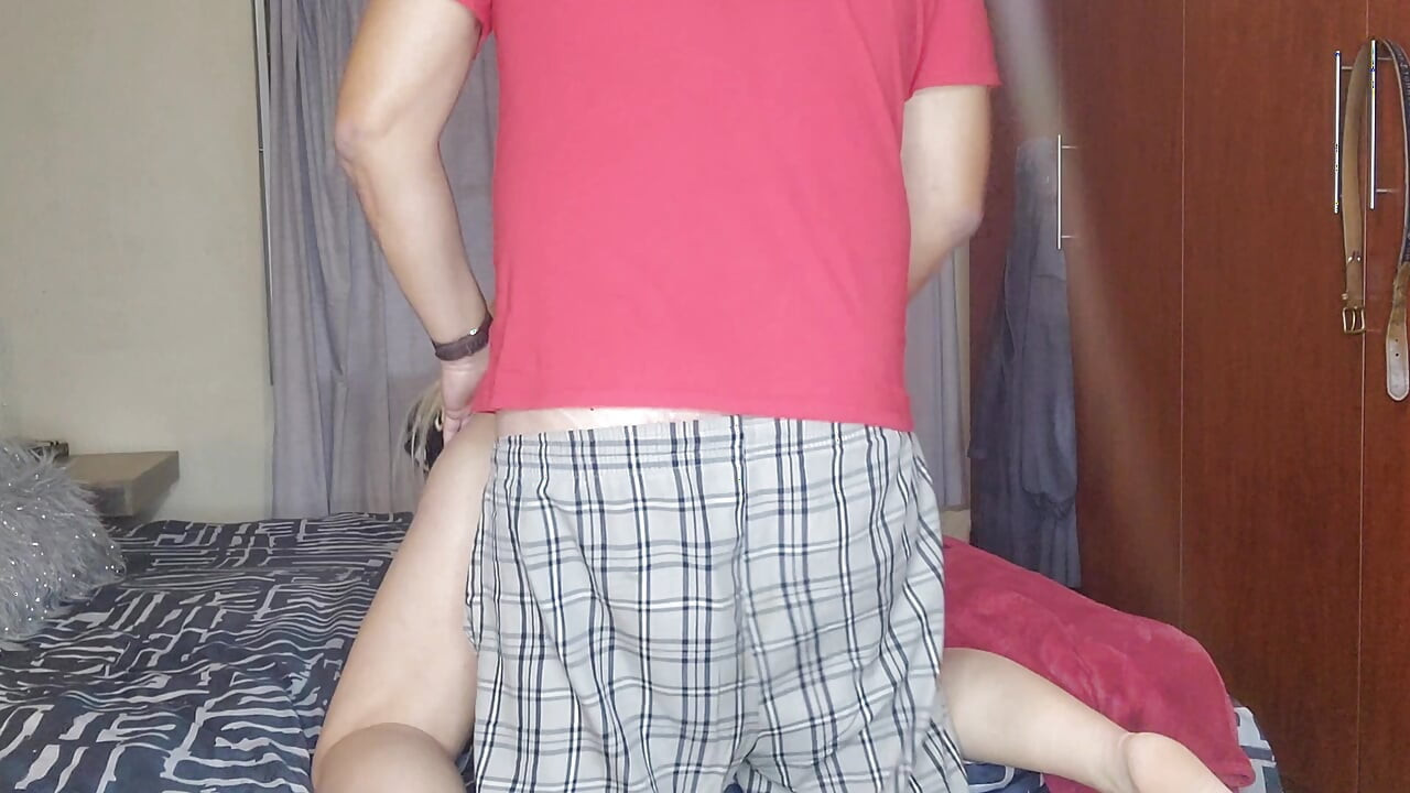 2025 4k 60fps 18 Year Old Step Sister Gets Caught Masturbating and Begs for Creampie-Real Amateur