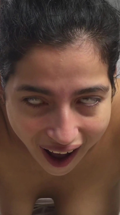 Les seins laitifs comblent mon fétiche