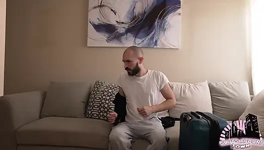 Ev hanımı mastürbasyon yaparken yakalandı