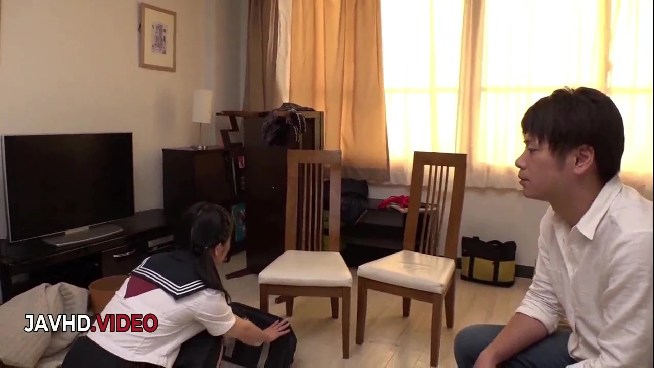 Nako Nishino'nun sert vibratörle yoğun oyuncağı