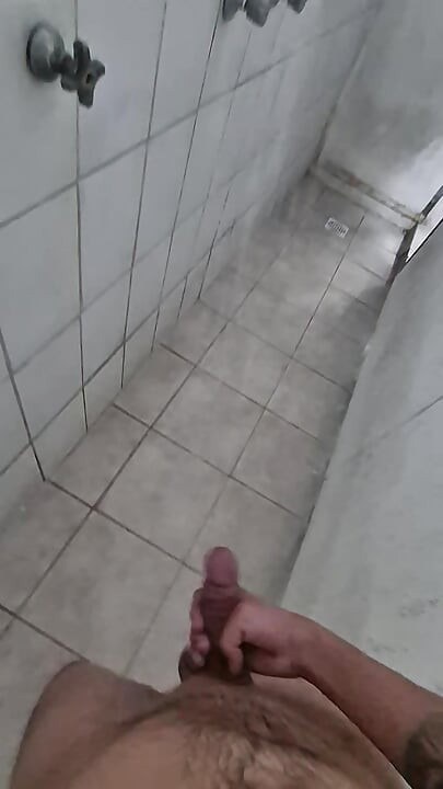 Под душа.