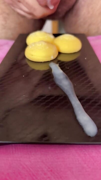 Does Anyone Not Like Sperm Cookies?