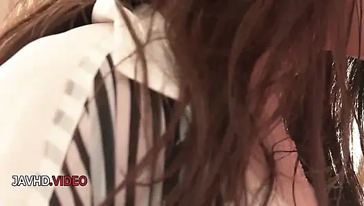 Schlanke puppe fingert sich selbst und lädt creampie-spaß ein dann die asiatische göttin Kana Miyashita blowjob