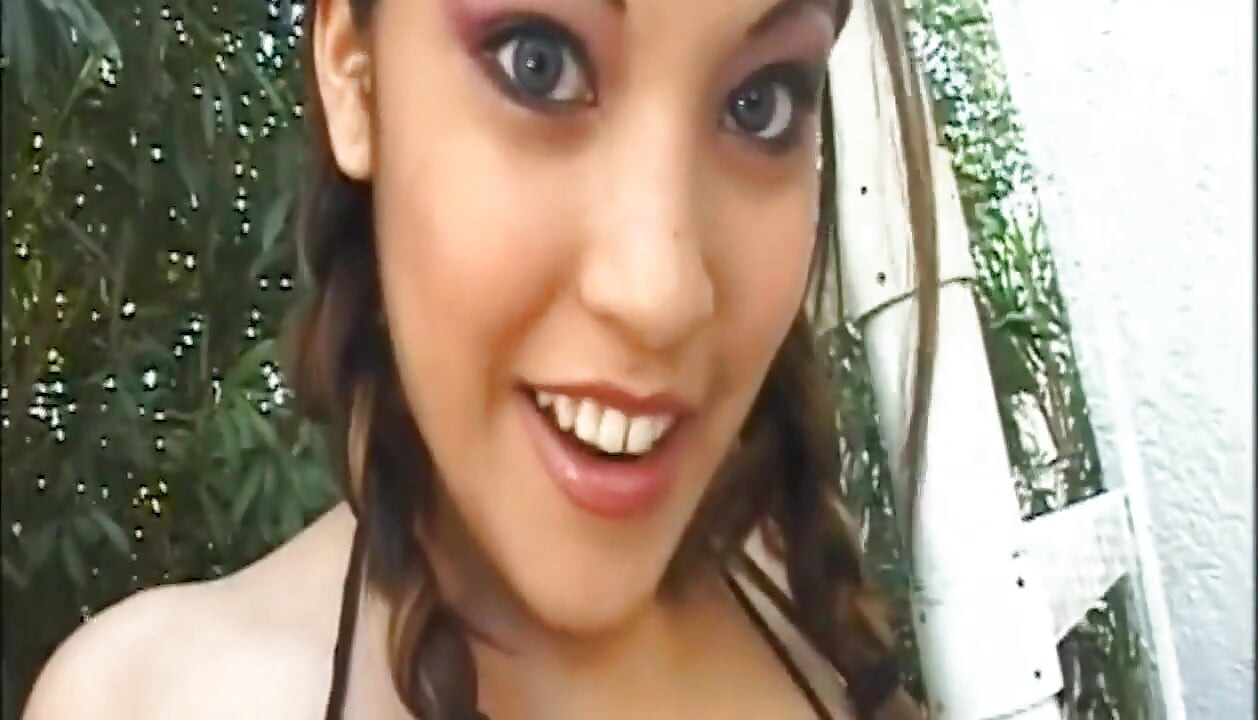 Brunette Babe Stretched Wide by Throbbing Cock in Sloppy Action