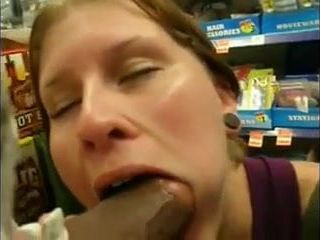 süpermarkette oral seks