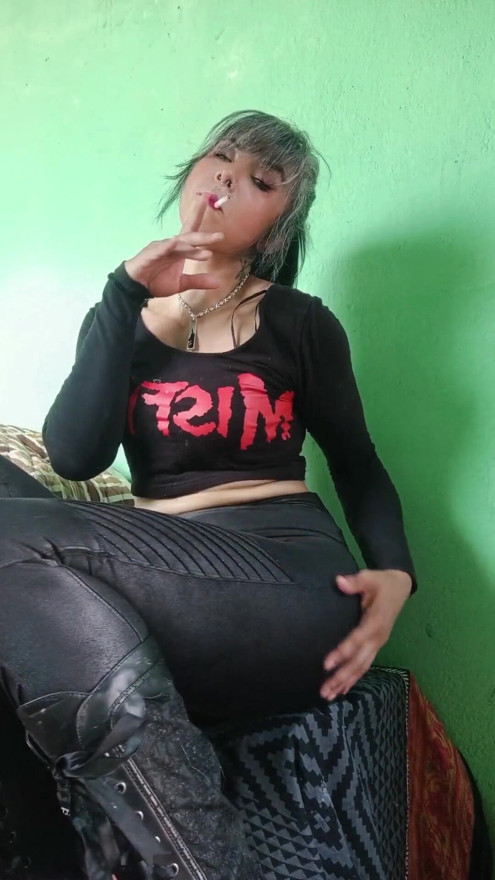 Smoking in black | Clip 1
