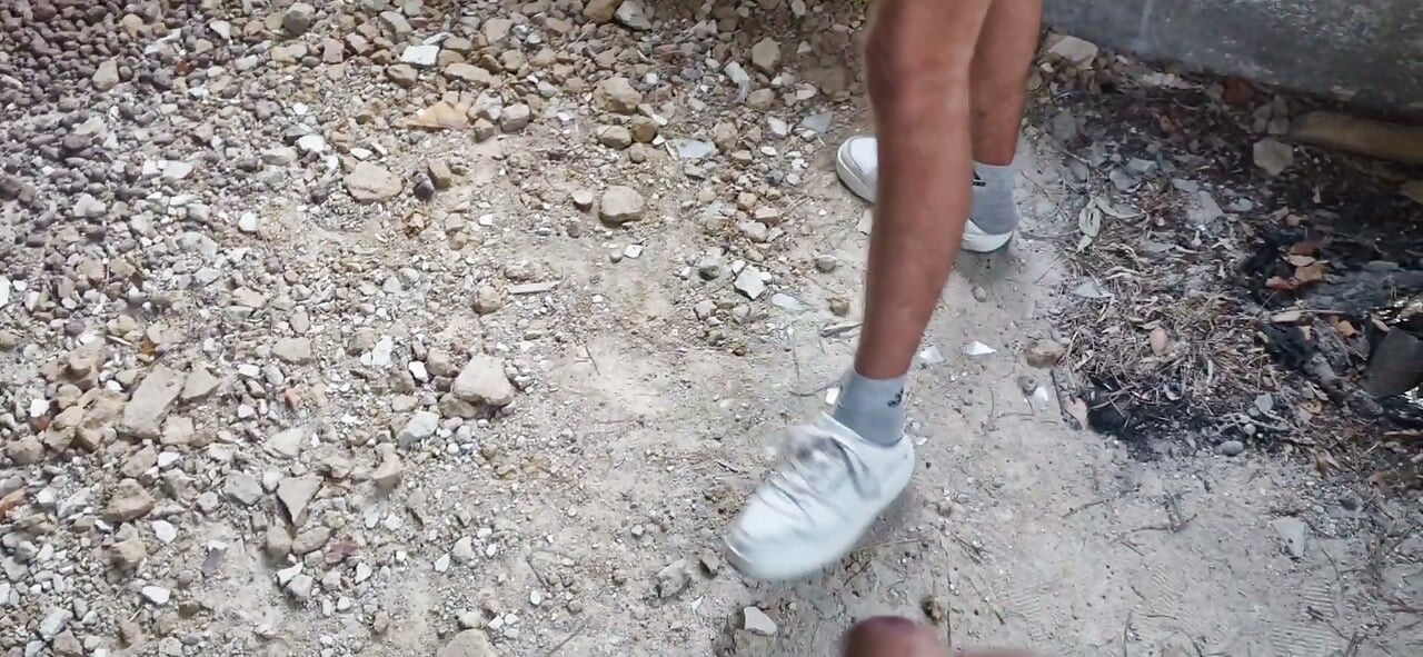 A Young Fucker in an Abandoned Factory Met His Daddy and Fucked His Holes Hard Until He Came