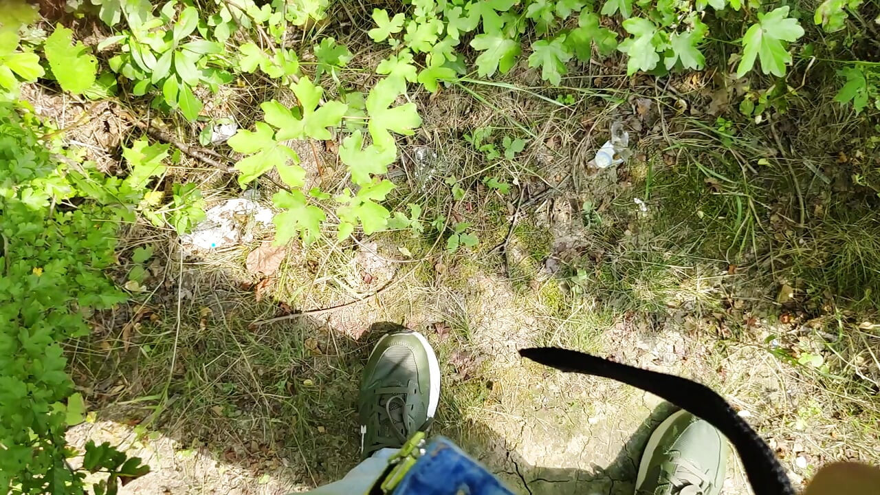 Outdoor Piss