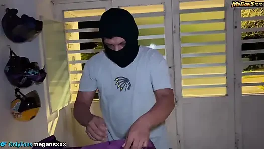 Beautiful big ass Latina is rebuked by a thief in her house.