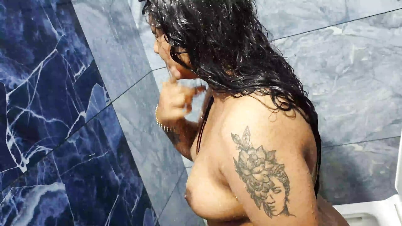 Vaishnavy Bath Full Nude