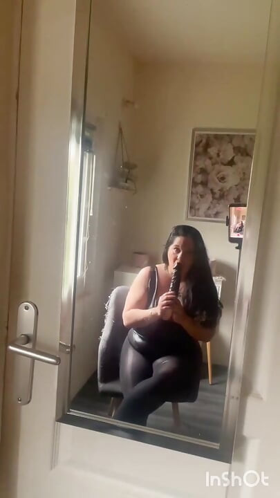 สอนจู๋ - ต่อหน้าภาพสะท้อนในกระจก