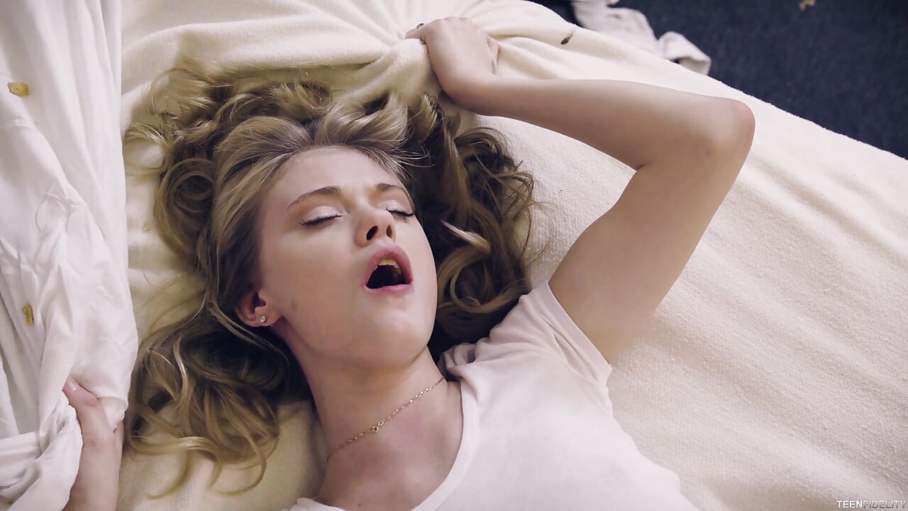 Hannah Hays, pêche du sud, prend une bite