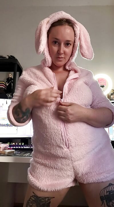 kissica video
