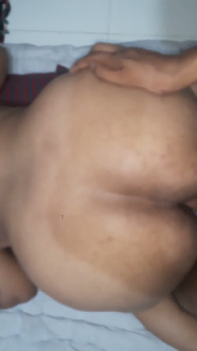 dasi gril hard faking har boyfriend | Clip 1