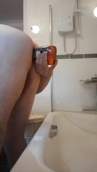 Jamiee bathroom fun