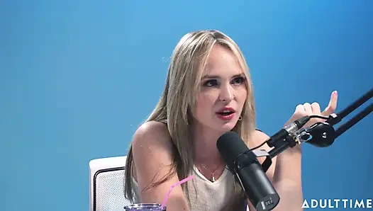 Lilly Bell Eksibisme, Sexting, & Pemberdayaan | Podcast Khusus Orang Dewasa