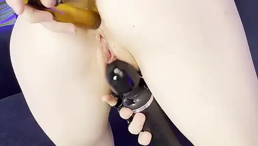 Ada Wong обожает анал и из задницы в рот и кончает