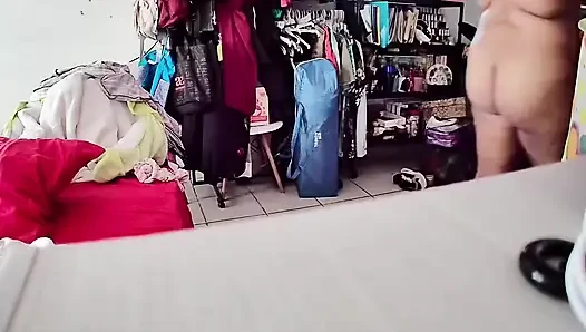 Kocam işteyken video kaydediyorum