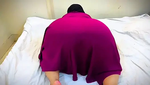 Muslim Moti Gand Vali Ladki Bistar Par chudai apna pati ko friend