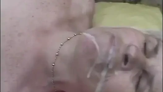 Mature couple hairy pussy fucking in dogging position