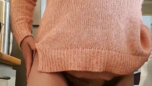 sexy milf showing her ass