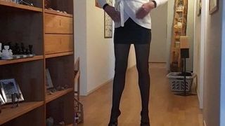 Toller Transvestit in High Heels