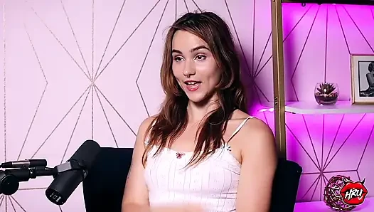Ophelia Fae на Оставаться правдивой как лесбиянка в развлечениях для взрослых