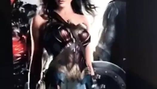 Gal gadot - harika kadın boşalmak haraç 3.