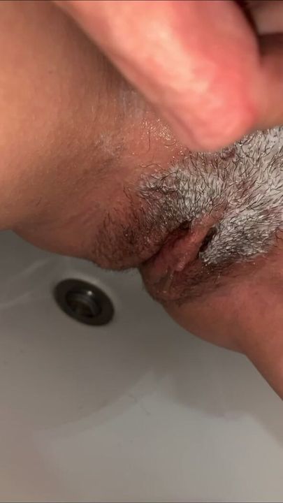 I shave my pussy