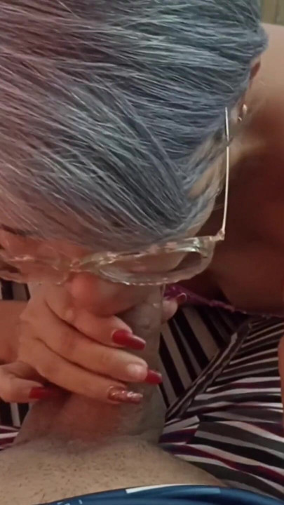 Compilations of oral sex at home when my husband isn't there. Close-up. | Clip 1