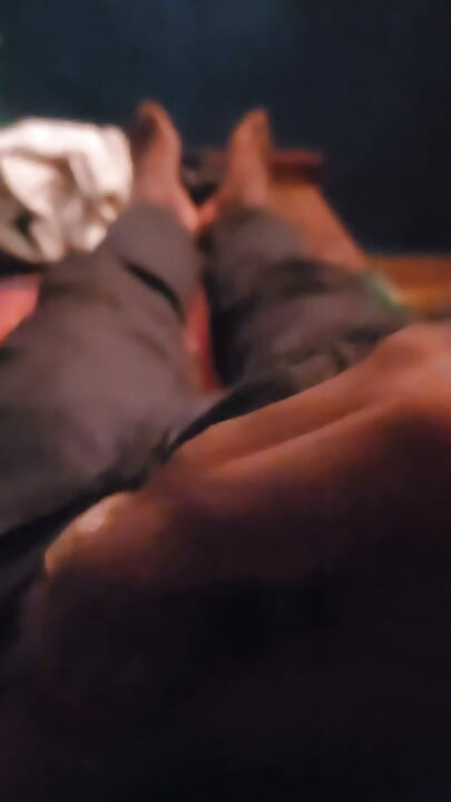Solo masturbation pagkatapos ng opisina