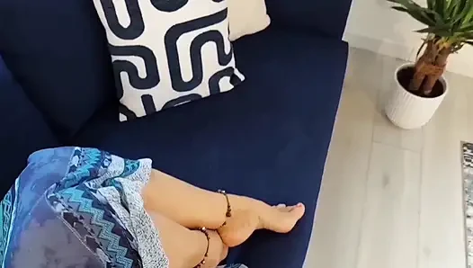 Amateur Blonde Mature Wife Enjoys Episode of Her Daily Sex Life