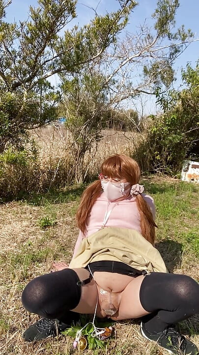 No159 Playing with a in the park