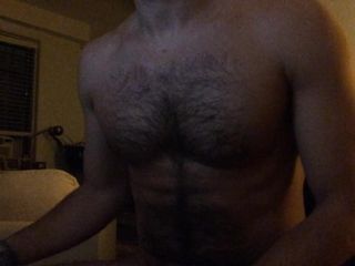 Hairy stud, 33, with perfect dick