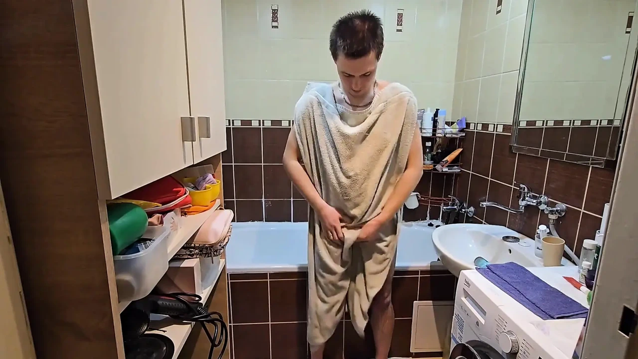 热水疗法 - 毛茸茸的家伙下班后的私人淋浴时间