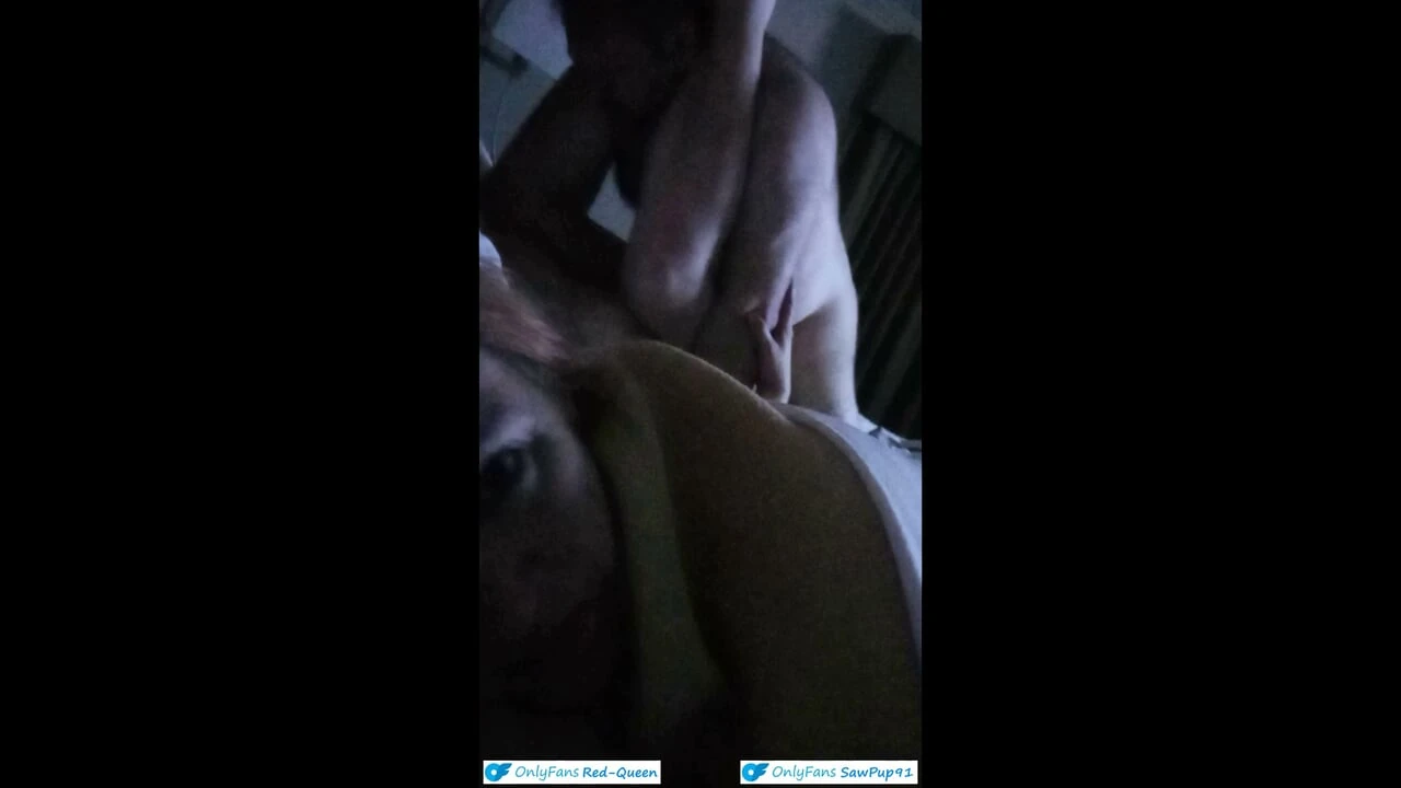 Noches de cuckquean - se mantuvo despierto toda la noche compartiendo una cama con mi esposo y su